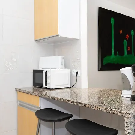 Olivais 2br Near Metroairport By Perfect Getaway Apartament *