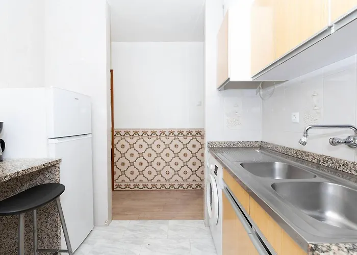 Olivais 2br Near Metroairport By Perfect Getaway Appartement